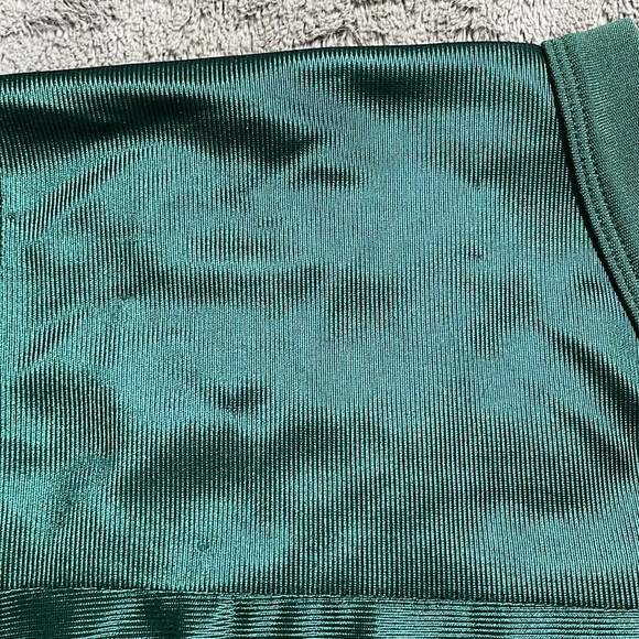 Packers NFL Aaron Rodgers Jersey EUC - Picture 5 of 5